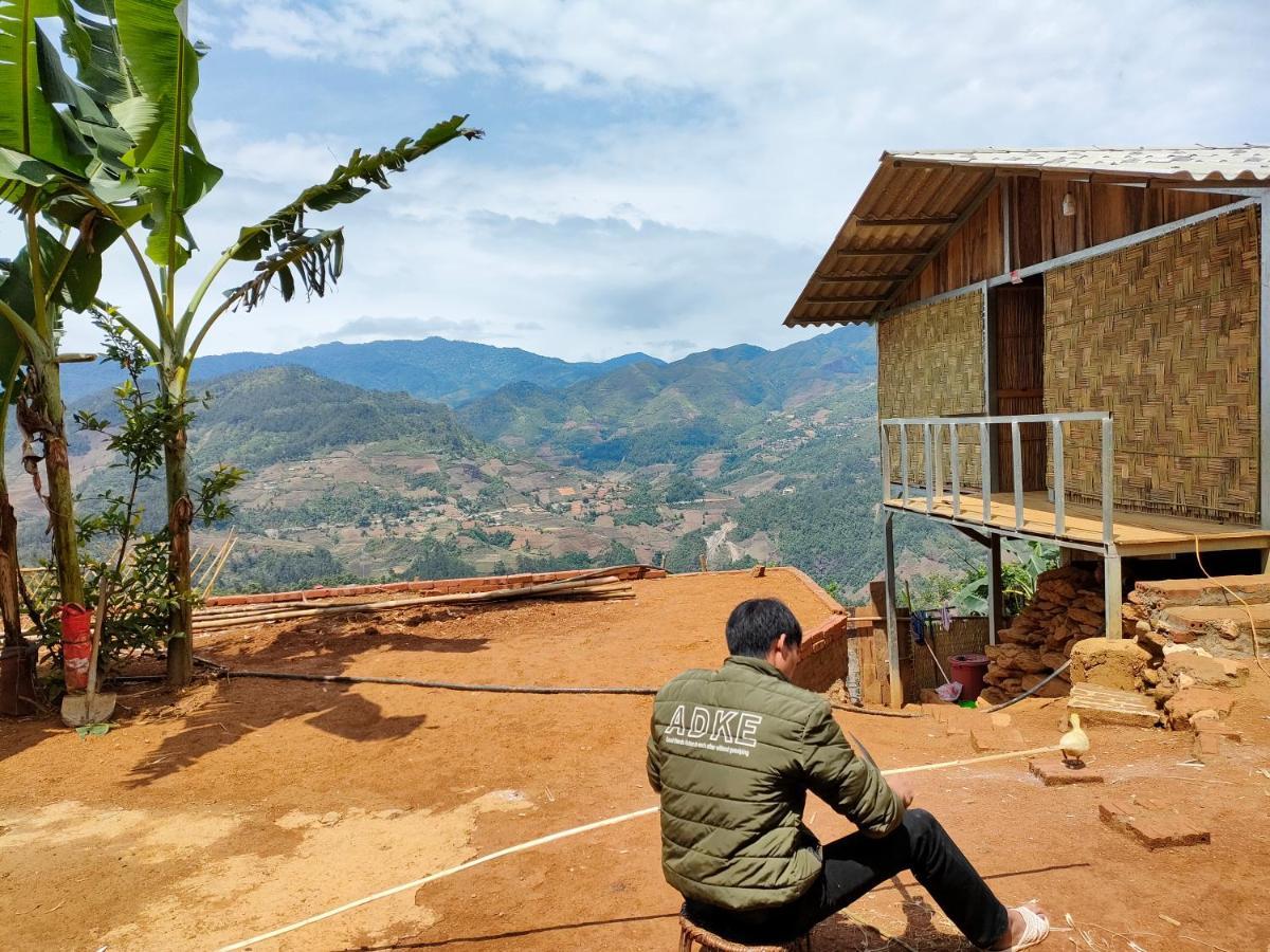Homestay Indigenous Homestay- Trek- Food- Bus Mu Cang Chai