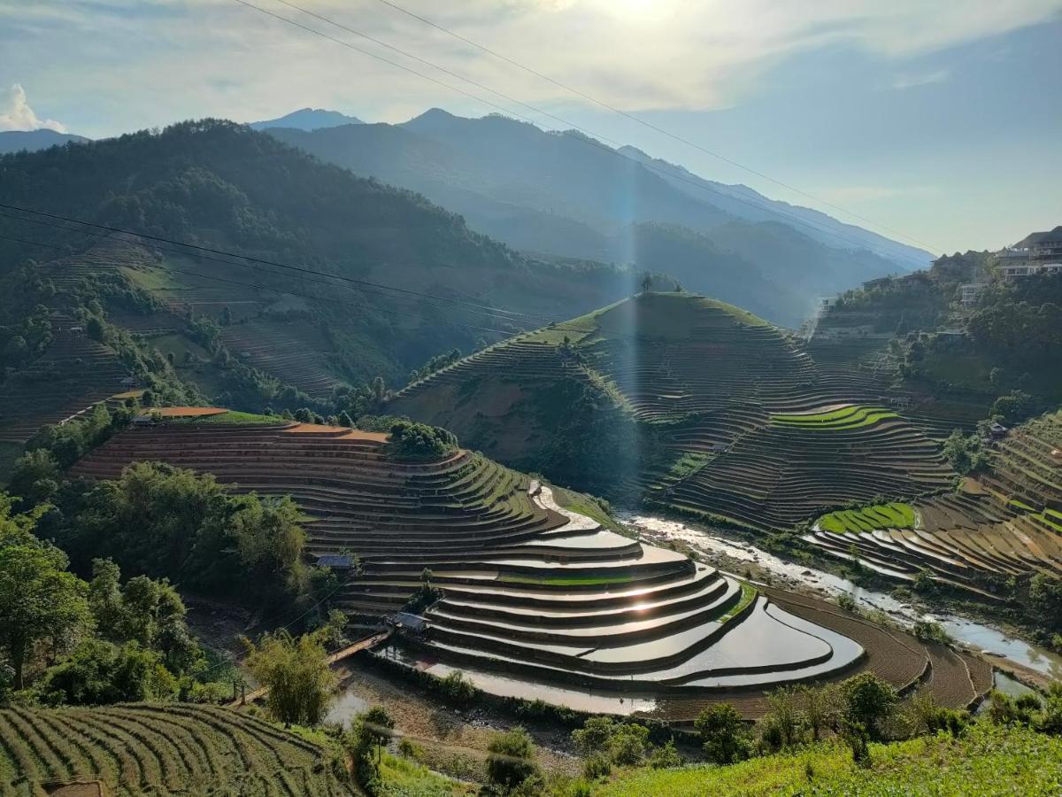 Indigenous Homestay- Trek- Food- Bus Mu Cang Chai