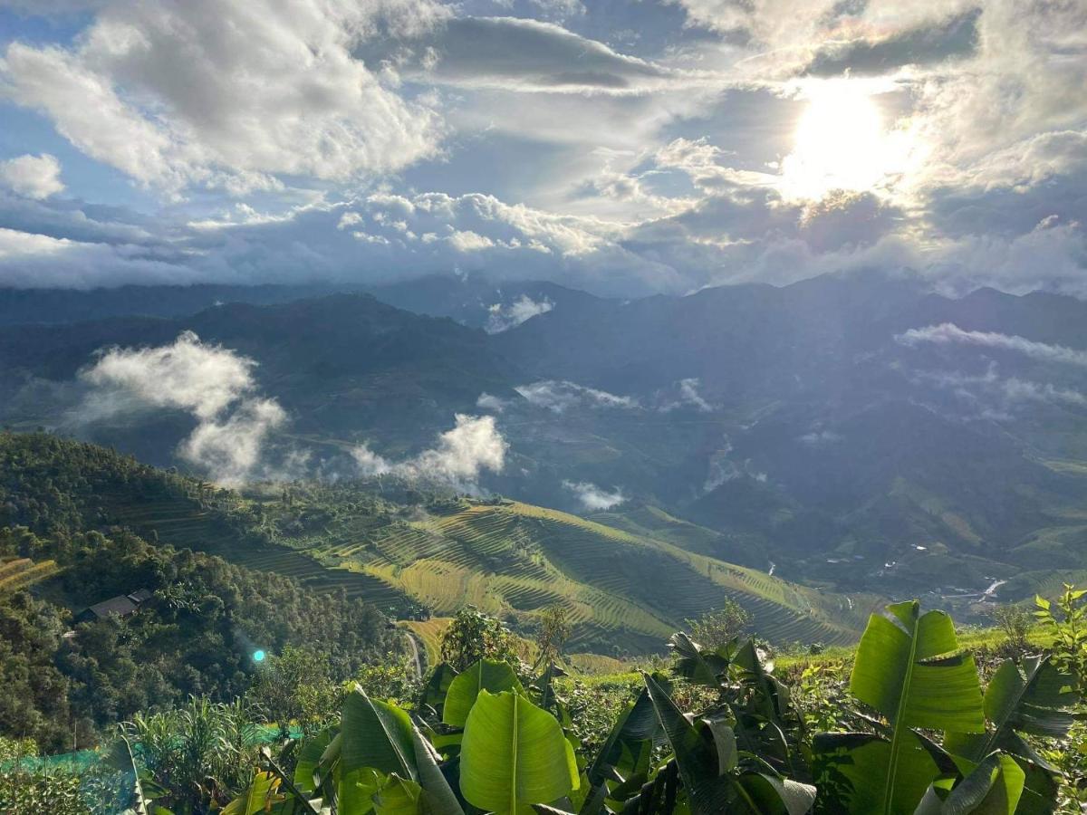 Homestay Indigenous Homestay- Trek- Food- Bus