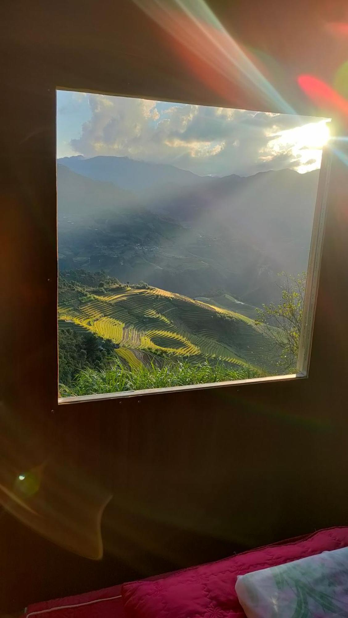 Indigenous Homestay- Trek- Food- Bus Mu Cang Chai