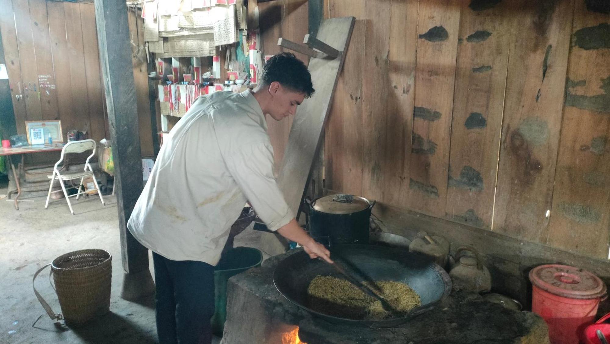 Indigenous Homestay- Trek- Food- Bus Mu Cang Chai